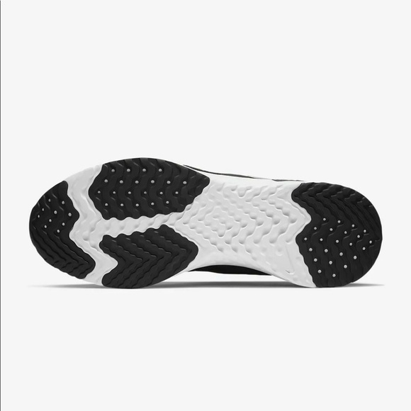 W Nike Odyssey React 2 Flyknit Women's Shoe - Picture 7 of 7